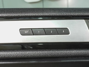 Внедорожник Volkswagen Touareg 2012 года, 2549000 рублей, Воронеж