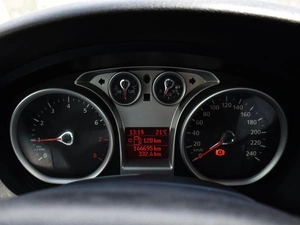 Хетчбэк Ford Focus 2009 года, 695000 рублей, Краснодар