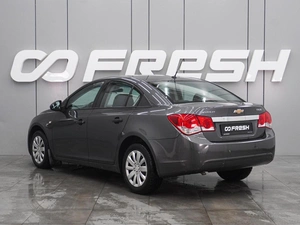 Седан Chevrolet Cruze 2012 года, 899000 рублей, Воронеж