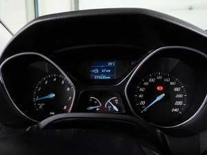 Хетчбэк Ford Focus 2011 года, 689000 рублей, Воронеж