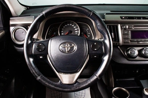 Внедорожник Toyota RAV4 2013 года, 1699000 рублей, Сургут