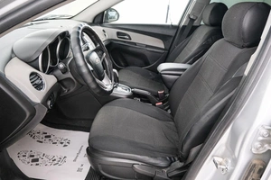 Седан Chevrolet Cruze 2011 года, 749000 рублей, Красноярск