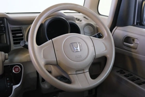 Хетчбэк Honda N-BOX 2016 года, 819000 рублей, Омск