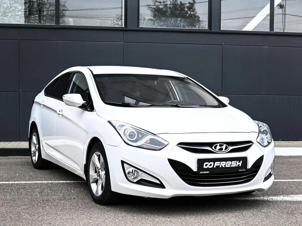 Седан Hyundai i40 2013 года, 919000 рублей, Кирилловка