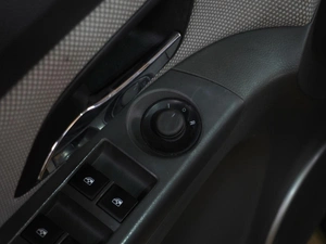 Седан Chevrolet Cruze 2010 года, 739000 рублей, Воронеж