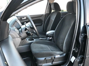 Седан Ford Focus 2007 года, 559000 рублей, Кирилловка