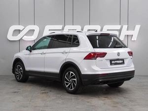 Внедорожник Volkswagen Tiguan 2018 года, 2399000 рублей, Воронеж