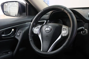 Внедорожник Nissan X-Trail 2017 года, 1799000 рублей, Омск