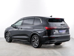 Минивэн Volkswagen Viloran 2023 года, 4349999 рублей, Москва