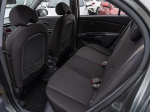 Седан Kia Rio 2010 года, 689000 рублей, Саратов