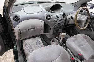 Седан Toyota Platz 2000 года, 499000 рублей, Новокузнецк