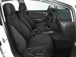 Хетчбэк SEAT Leon 2012 года, 839000 рублей, Аксай