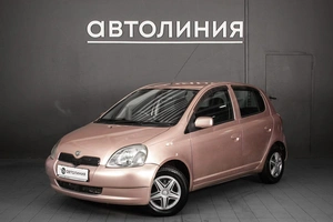 Хетчбэк Toyota Vitz 2001 года, 385000 рублей, Красноярск