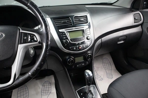 Хетчбэк Hyundai Solaris 2015 года, 999000 рублей, Оренбург