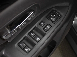 Внедорожник Mitsubishi Outlander 2021 года, 2780000 рублей, Омск