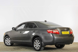 Седан Toyota Camry 2006 года, 999000 рублей, Тюмень