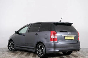 Минивэн Toyota Wish 2004 года, 869000 рублей, Красноярск