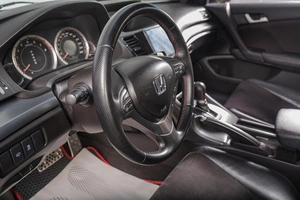 Седан Honda Accord 2011 года, 1149000 рублей, Томск