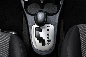 Хетчбэк Toyota Vitz 2013 года, 799000 рублей, Челябинск