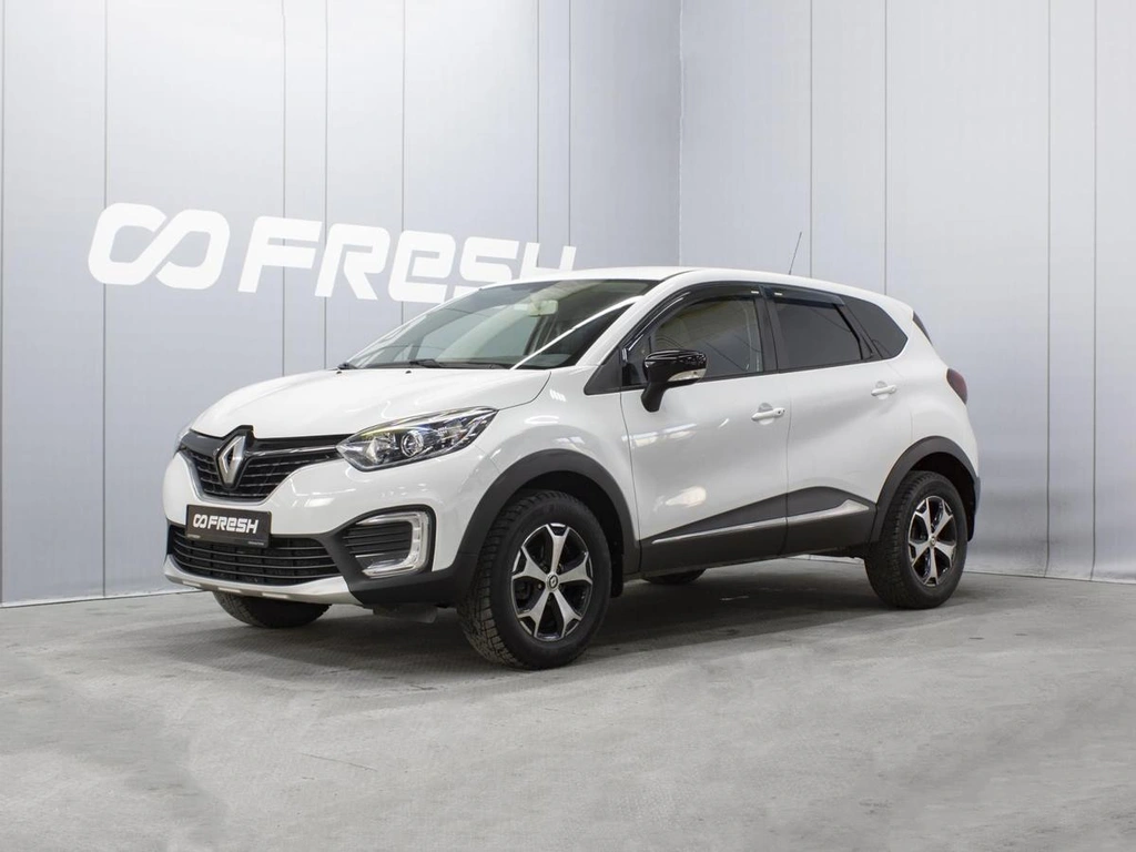 Внедорожник Renault Kaptur 2019 года, 1390000 рублей, Омск
