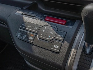 Минивэн Honda Stepwgn 2011 года, 1485000 рублей, Краснодар