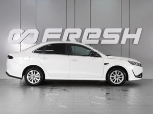 Седан Kaiyi E5 2023 года, 1220000 рублей, Красный Пахарь