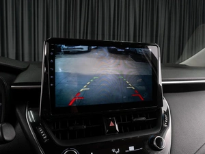 Седан Toyota Corolla 2019 года, 1799000 рублей, Тюмень