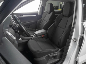 Внедорожник Skoda Karoq 2021 года, 2149000 рублей, Тюмень