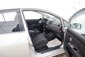 Седан Nissan Tiida 2012 года, 799000 рублей, Обнинск