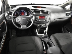 Универсал Kia Ceed 2014 года, 873200 рублей, Казань