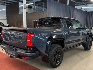 Пикап Toyota Tacoma 2025 года, 10490000 рублей, Павловская Слобода