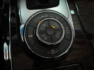 Внедорожник Nissan Patrol 2012 года, 3650000 рублей, Красный Пахарь