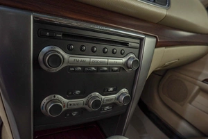 Седан Nissan Teana 2011 года, 999000 рублей, Челябинск