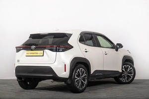 Внедорожник Toyota Yaris Cross 2021 года, 1849000 рублей, Томск