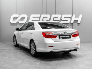 Седан Toyota Camry 2012 года, 1659000 рублей, Тюмень