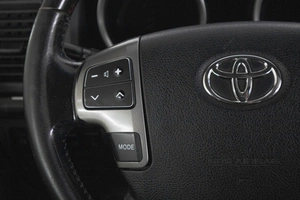Внедорожник Toyota Land Cruiser 2009 года, 3449000 рублей, Кемерово