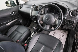 Хетчбэк Nissan Note 2013 года, 899000 рублей, Красноярск