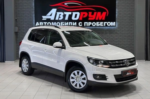 Внедорожник Volkswagen Tiguan 2013 года, 1327000 рублей, Красноярск