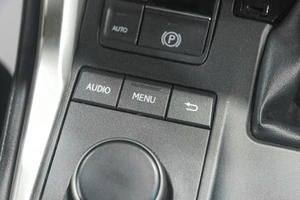 Внедорожник Lexus NX 2015 года, 2999000 рублей, Новокузнецк