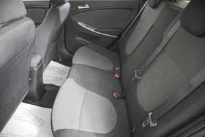 Седан Hyundai Solaris 2013 года, 949000 рублей, Кемерово