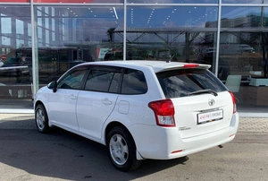 Универсал Toyota Corolla Fielder 2012 года, 1090000 рублей, Солонцы