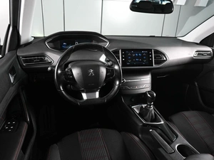 Хетчбэк Peugeot 308 2020 года, 970000 рублей, Ростов-на-Дону