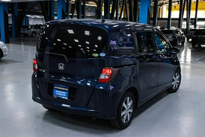 Минивэн Honda Freed 2011 года, 1058000 рублей, Солонцы