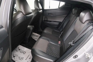 Внедорожник Toyota C-HR 2019 года, 2299000 рублей, Красноярск