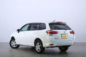 Универсал Toyota Corolla Fielder 2016 года, 1249000 рублей, Омск