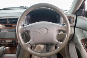 Седан Toyota Windom 2000 года, 679000 рублей, Барнаул
