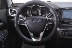 Седан ВАЗ (LADA) Vesta 2019 года, 1169000 рублей, Томск