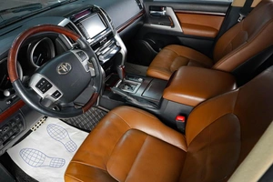 Внедорожник Toyota Land Cruiser 2014 года, 4919000 рублей, Тюмень