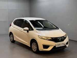 Хетчбэк Honda Fit 2017 года, 947000 рублей, Красноярск