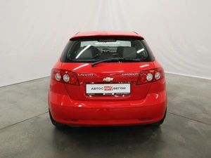 Хэтчбек Chevrolet Lacetti 2010 года, 690000 рублей, Курск